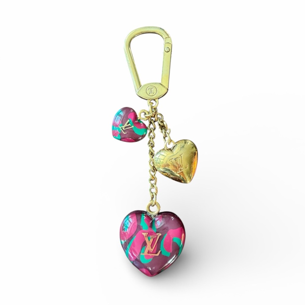 Louis Vuitton Leopard Heart Bag Charm Key Holder Rouge Fauviste